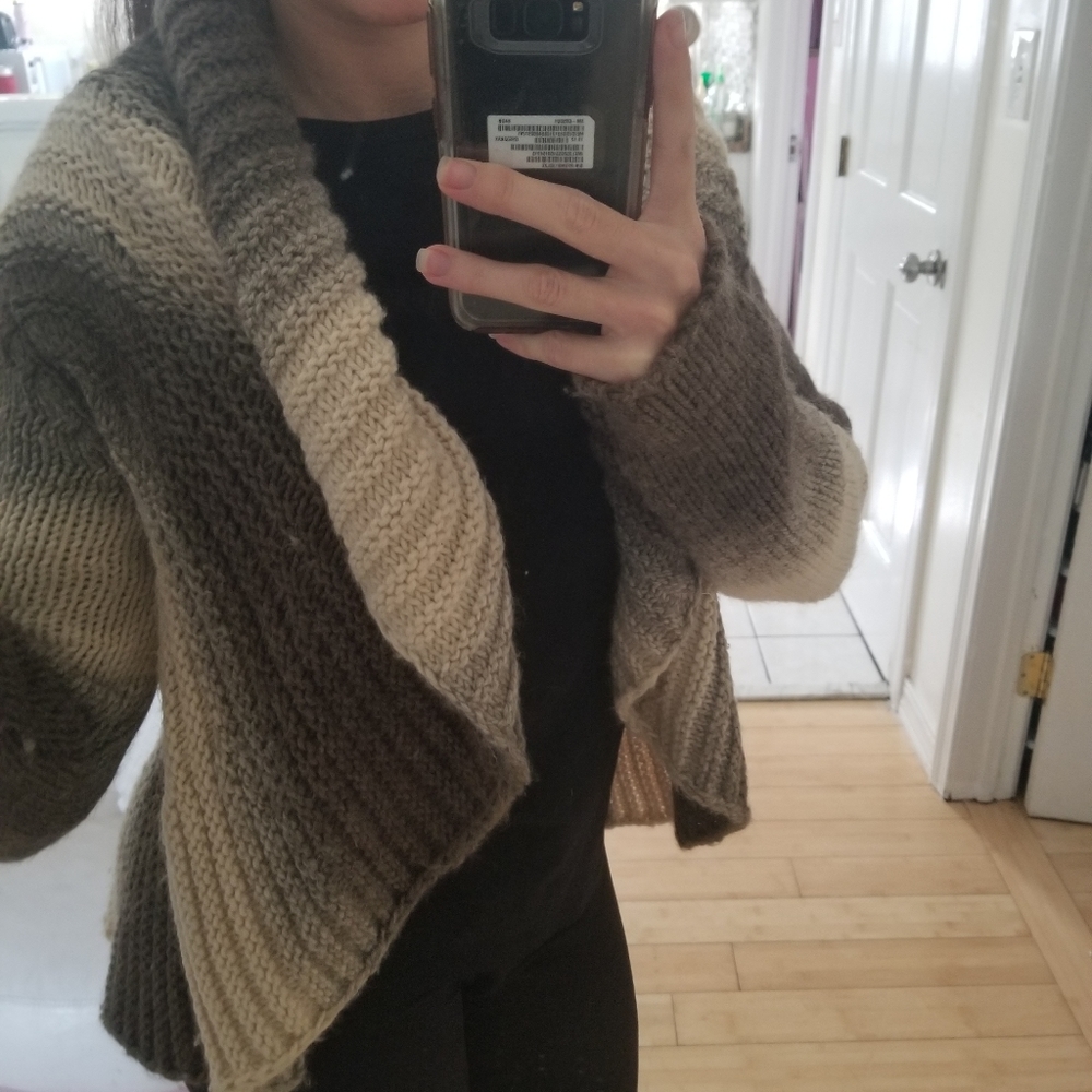 NWT Designer Sweater ElsaAmanda made in Italy - Picture 14 of 16